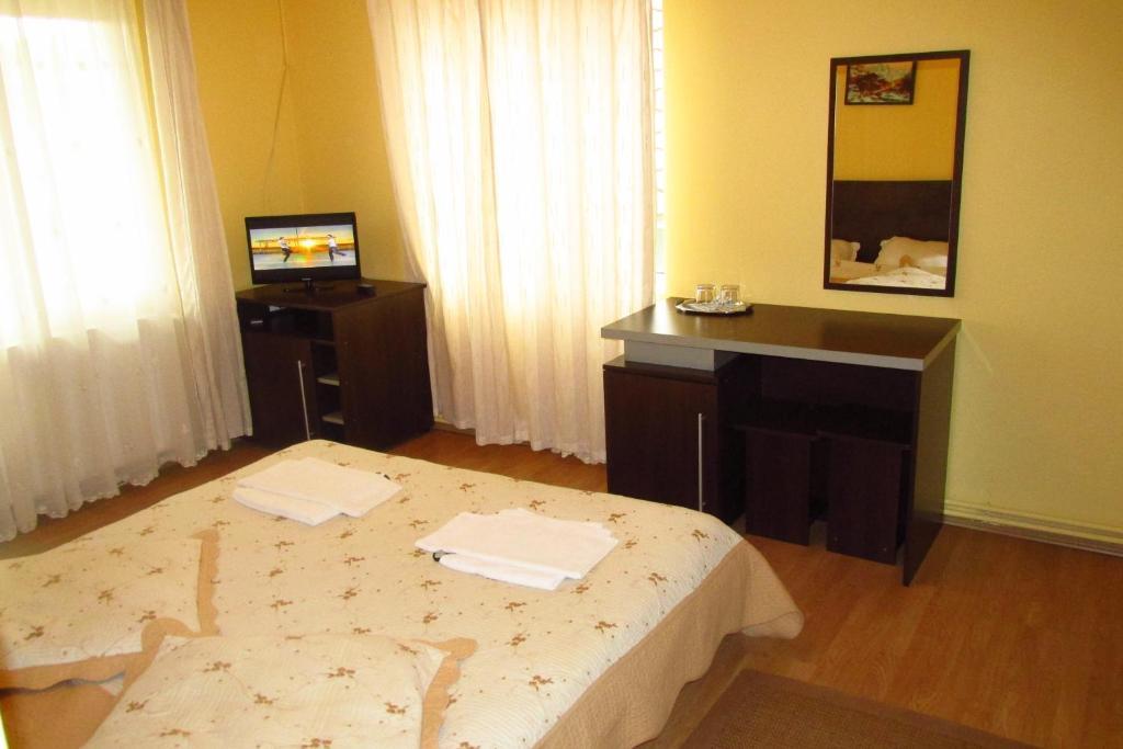 Hotel Casa Enescu Bran  Habitación foto